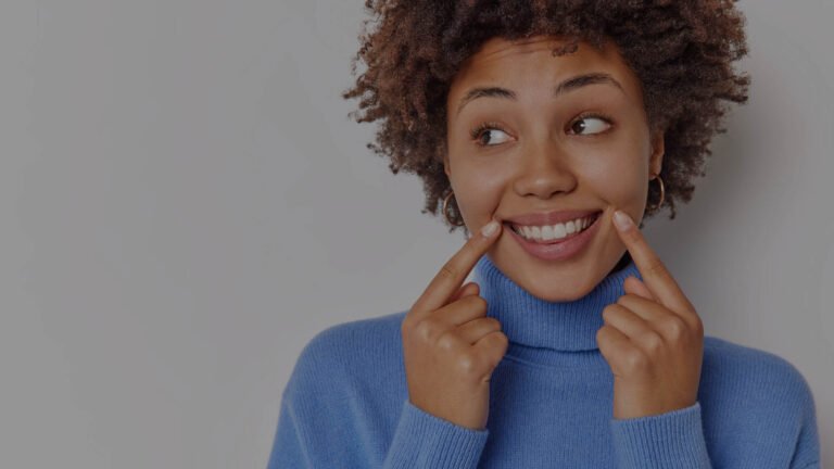 DIY vs. Professional Teeth Whitening: Clearfield’s Options